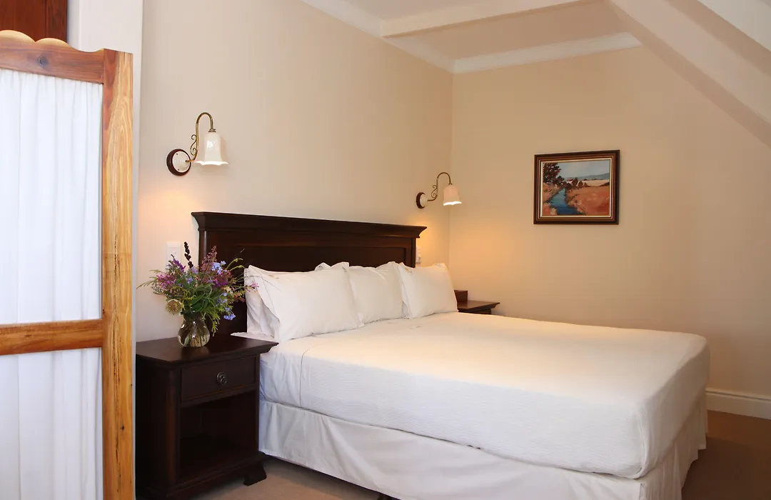 Fynbos Ridge Country House & Cottages-1
