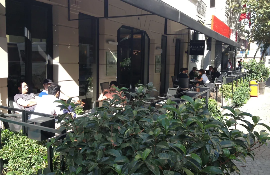 Four Points Flex By Sheraton Istanbul Taksim Square-1