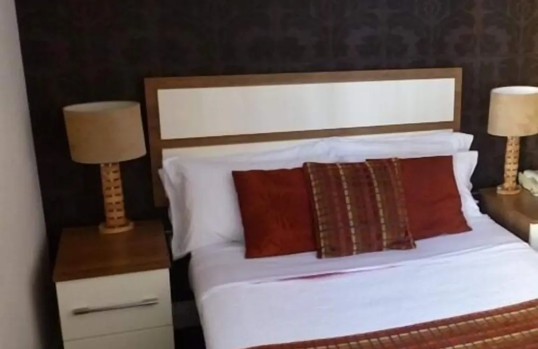 The White Lady Hotel-1