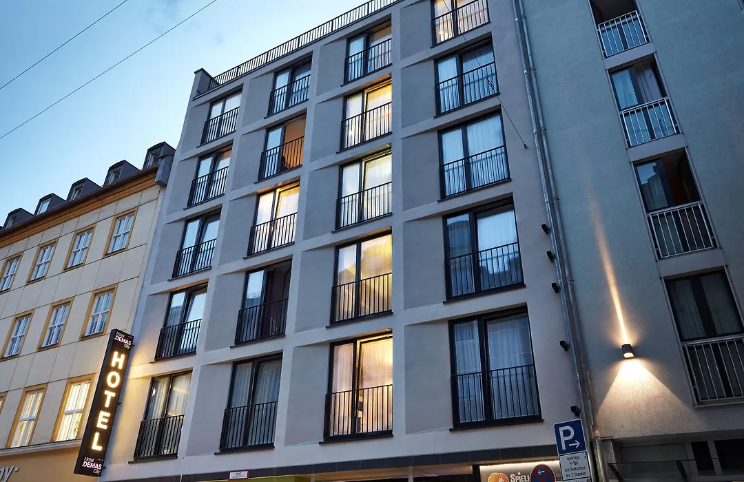 Hotel Demas City-1