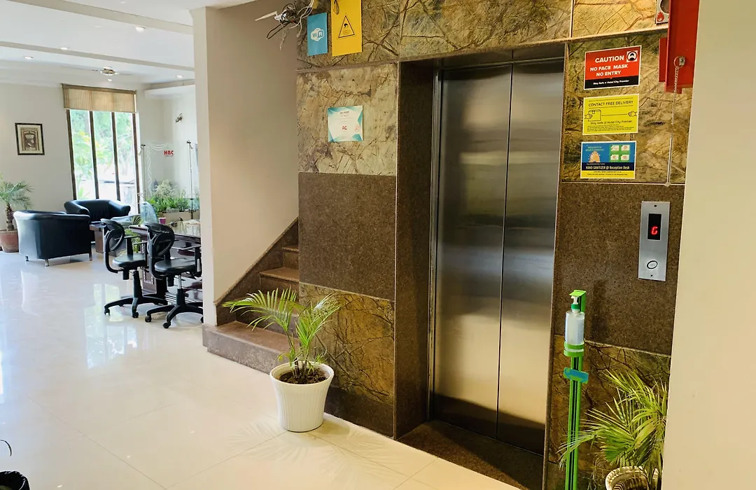 Hotel City Premier - Golf Course Road ,Gurgaon-1