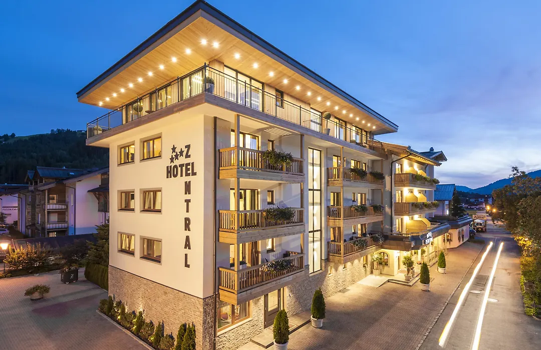 Hotel Zentral ****Superior-1