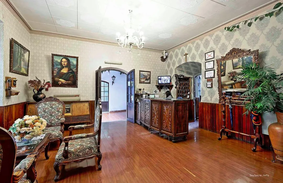 Hostal Sucre-1