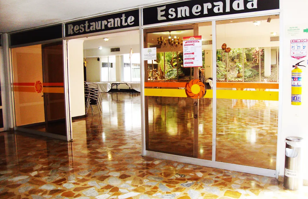 Hotel Del Llano-1