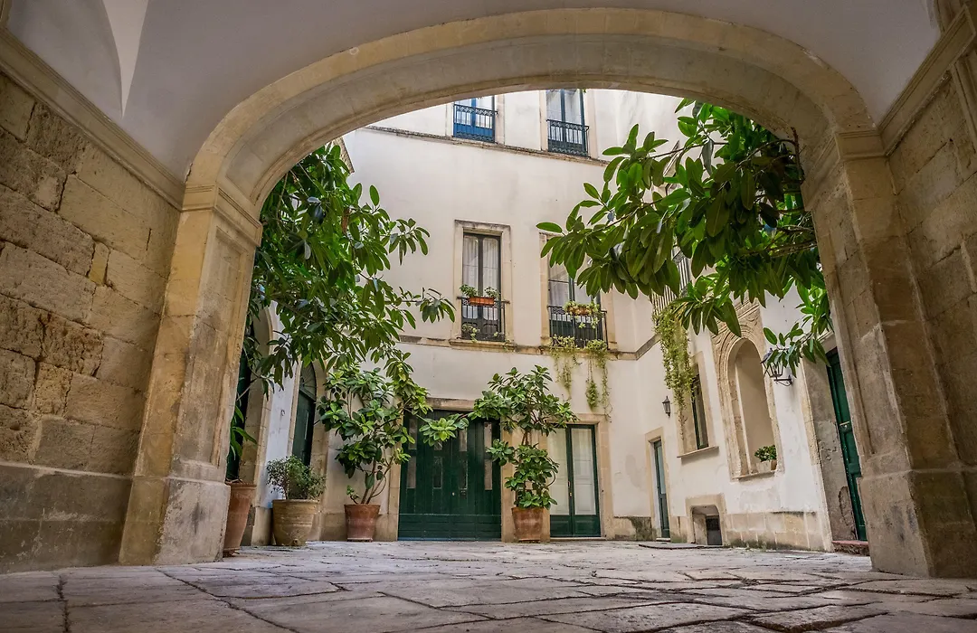 Palazzo Bernardini Suites-1