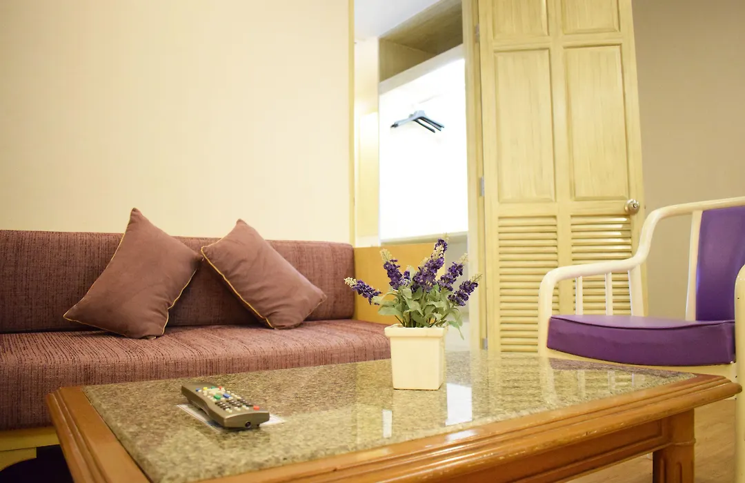 Trang Hotel Bangkok-1