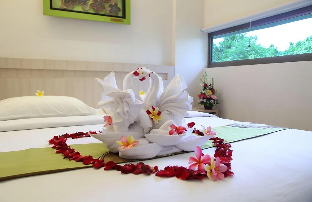 J Hotel Kuta-1