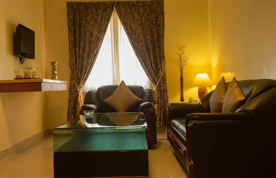 Taz Kamar Family Hotel-1
