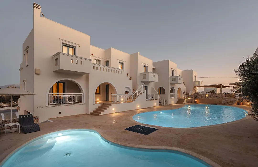 Mitos Suites-1
