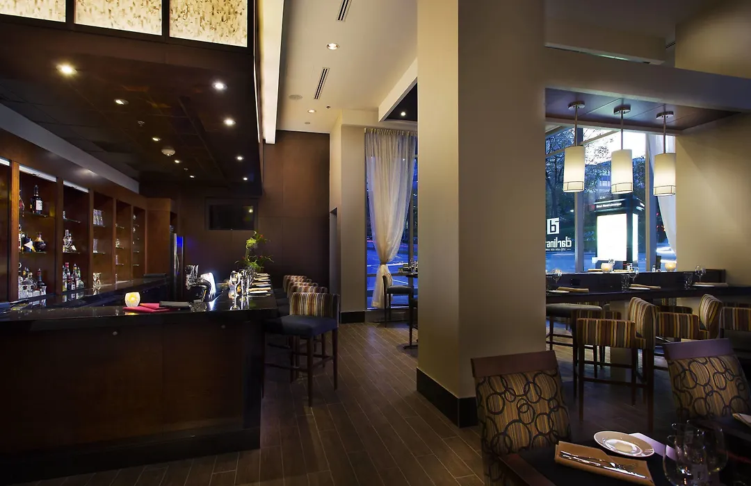 Courtyard Par Marriott Montreal Centre-Ville-1
