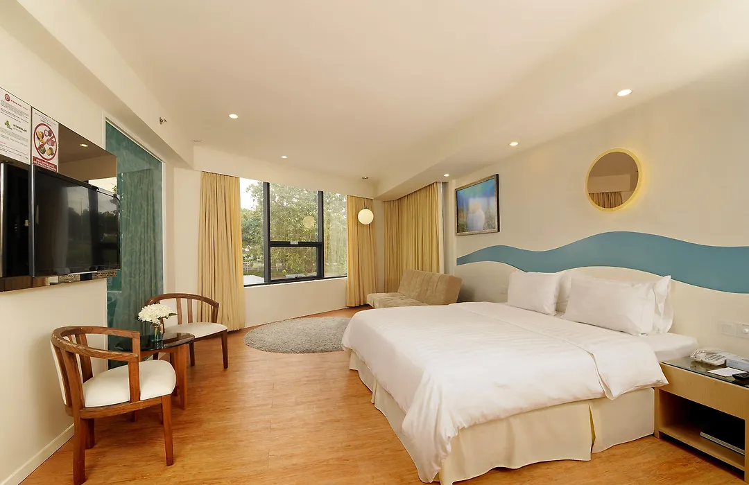 Oceania Hotel-1