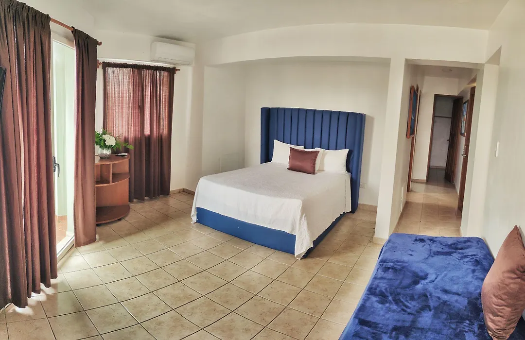Acuarium Suite Resort-1