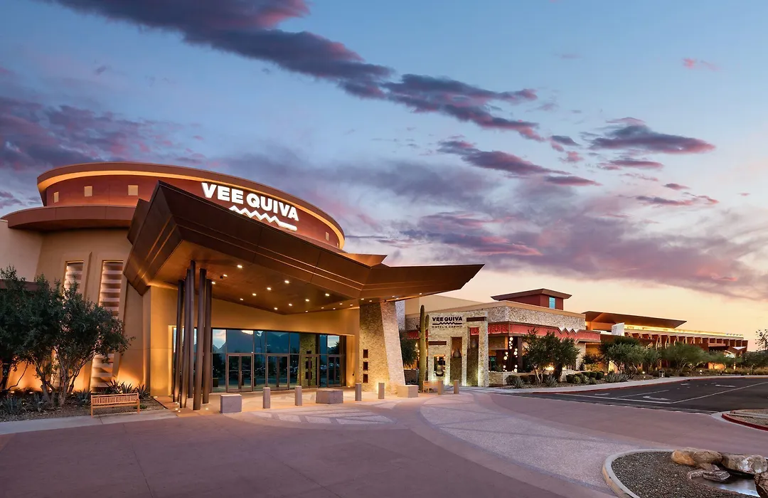Vee Quiva Hotel & Casino-1