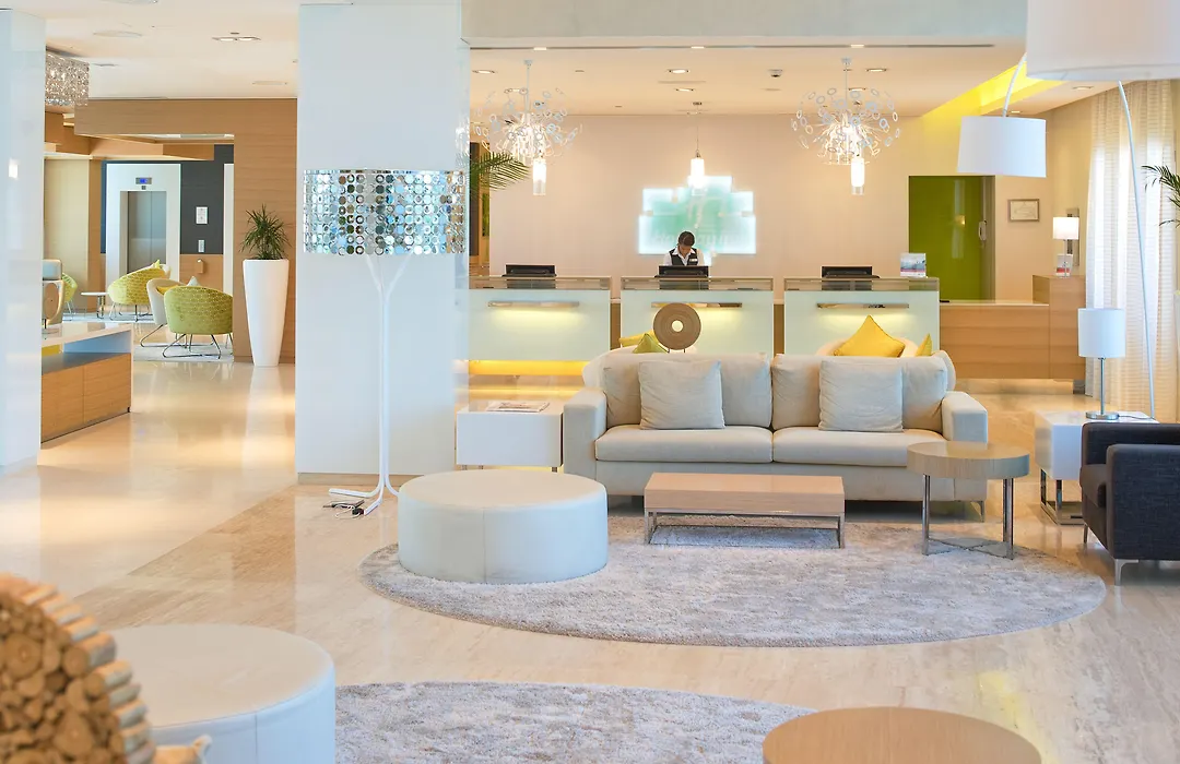 Holiday Inn Muscat Alseeb By Ihg-1