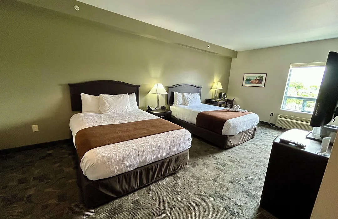 Midland Inn & Suites-1