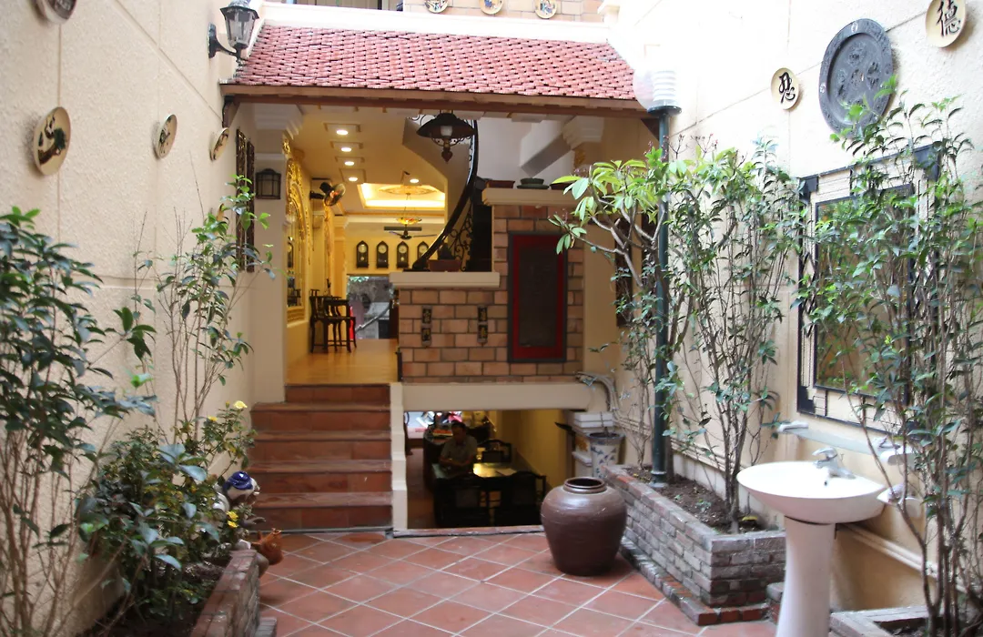 Classic Street Hotel-1