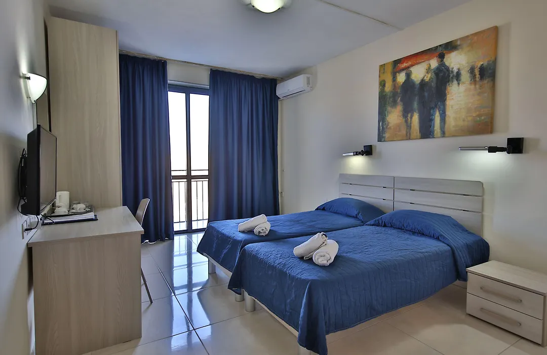 Relax Inn Hotel-1