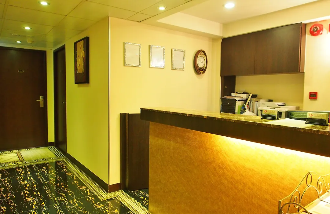 California Hotel-1