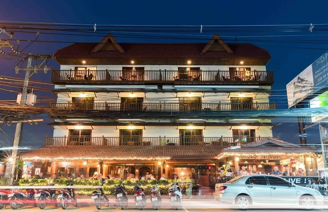 Jomtien Boathouse-1