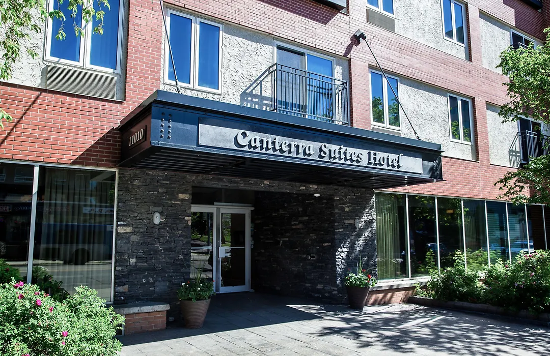 Canterra Suites Hotel-1