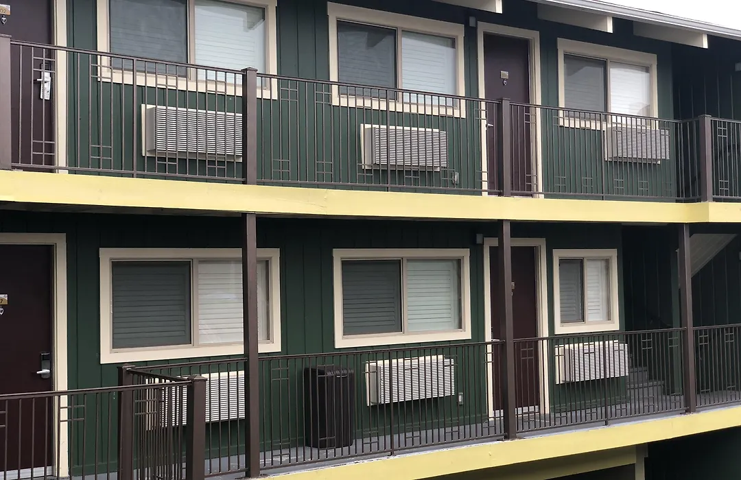 Lombard Plaza Motel-1