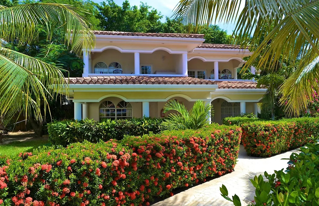 Mayan Princess Beach & Dive Resort-1