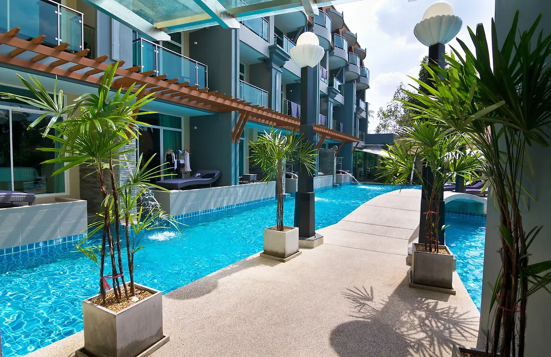 Ramaburin Resort Patong - Walking Distance To The Beach-1
