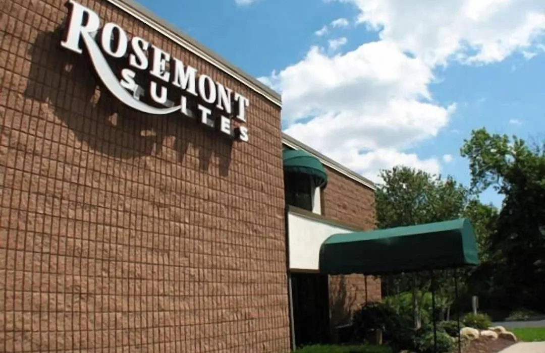 Rosemont Suites-1