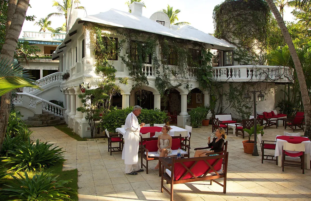 Hotel Atlantis-1