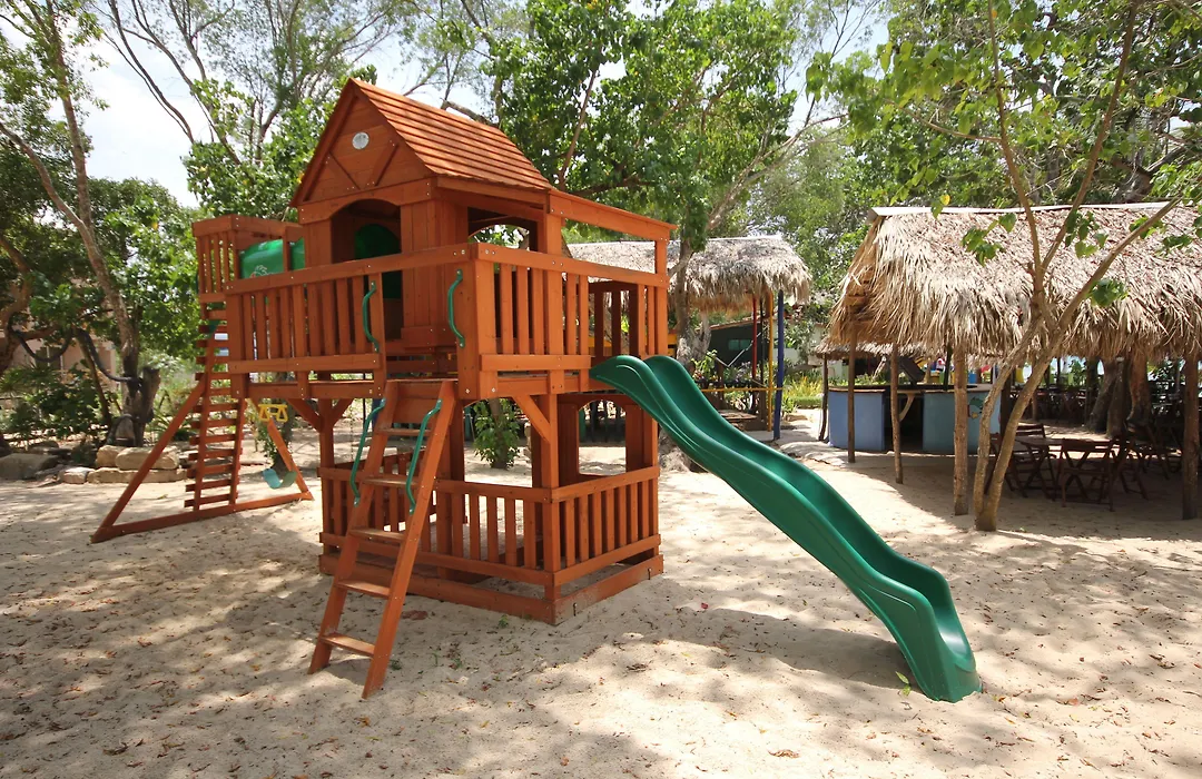Paradise Island Beach Resort-1