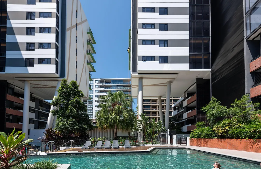 Arena Apartments By Cllix-1