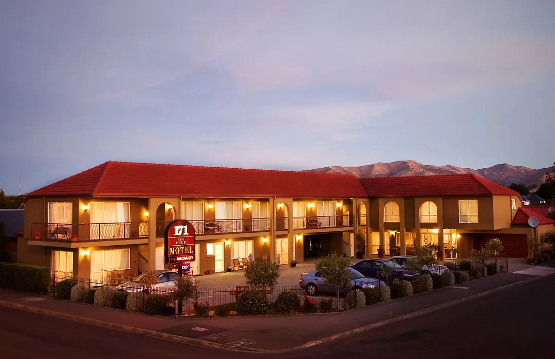 171 On High Motel-1