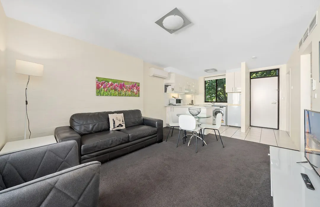 Manuka Park Serviced Apartments-1