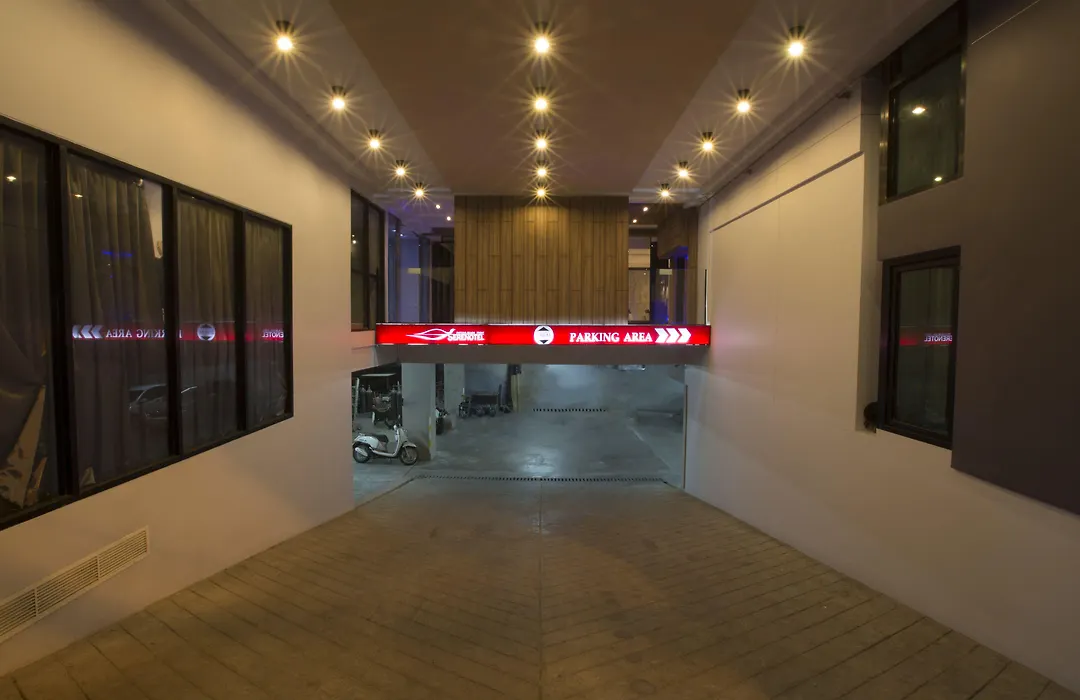 Serenotel Pattaya-1