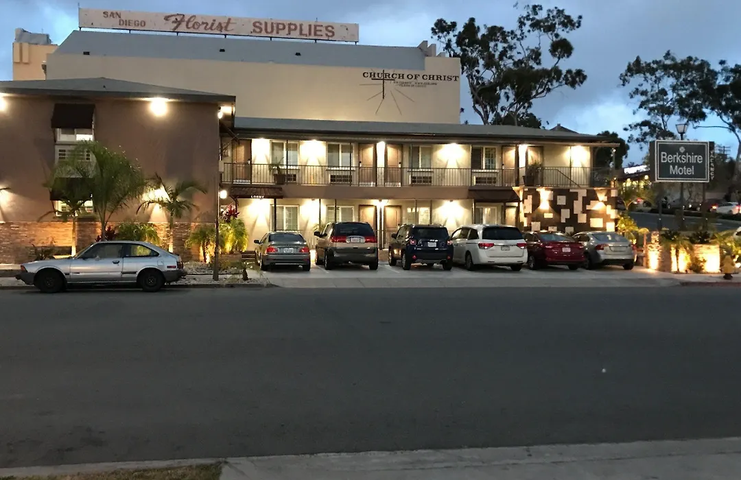 Berkshire Motor Hotel-1