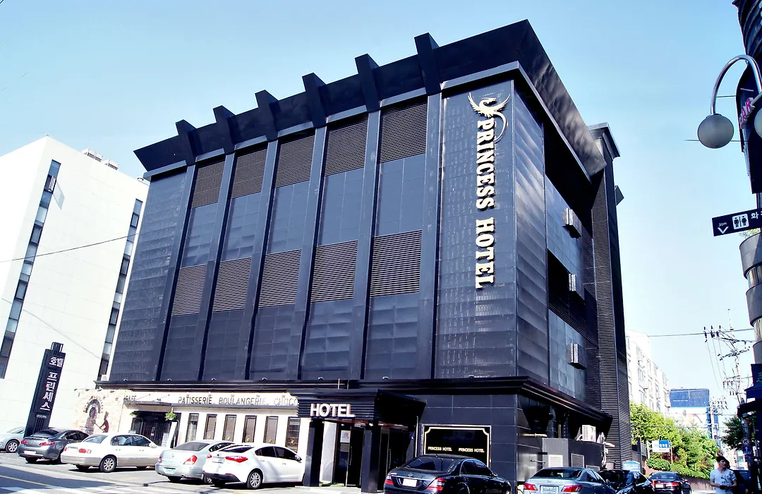 Princess Hotel-1