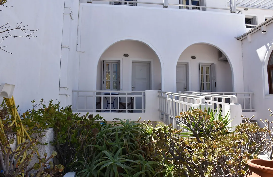 Rodakas Hotel-1