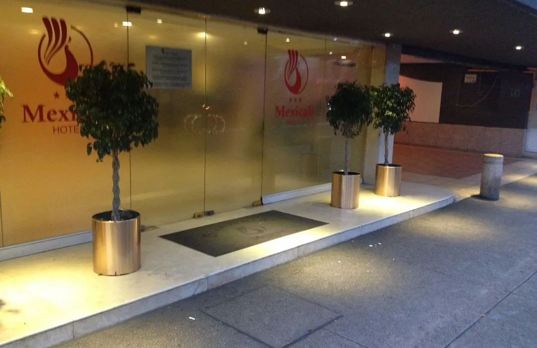Hotel Mexicali-1