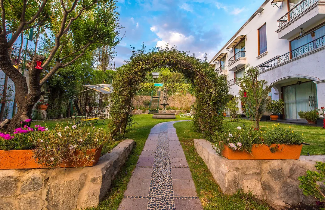Hotel Boutique Villa Elisa-1