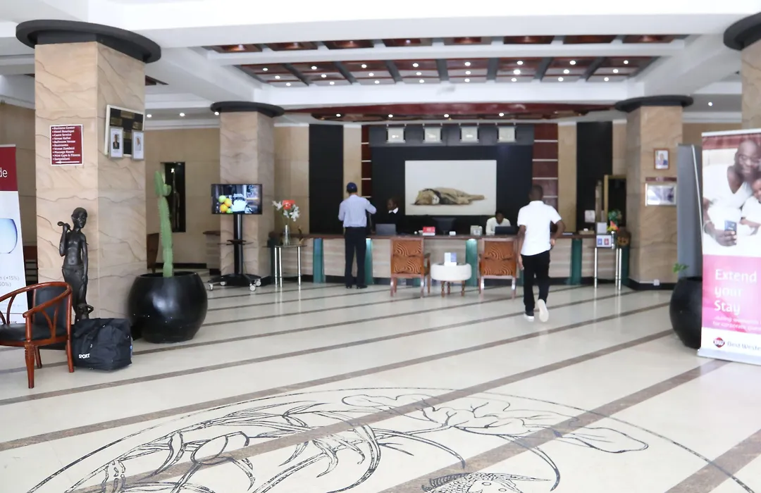 Best Western Plus Paramount Hotel-1