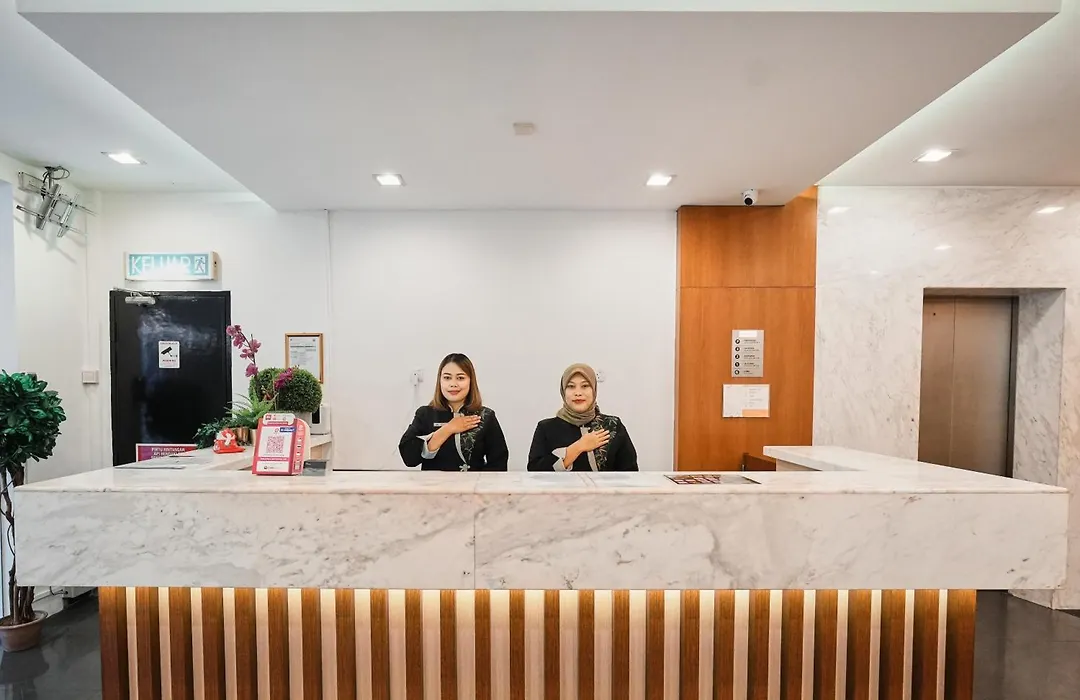 Eco Roomy Hotel-1