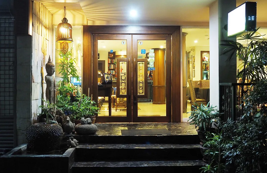 Baan Sukhumvit Soi 18-1