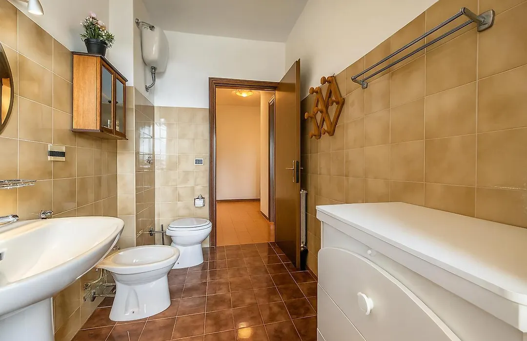 -10 Minutes From The Station- - 5 Beds--1