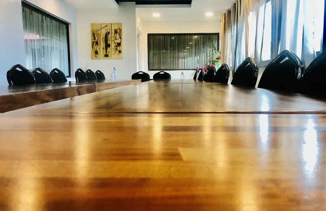 Detente Hotel-1