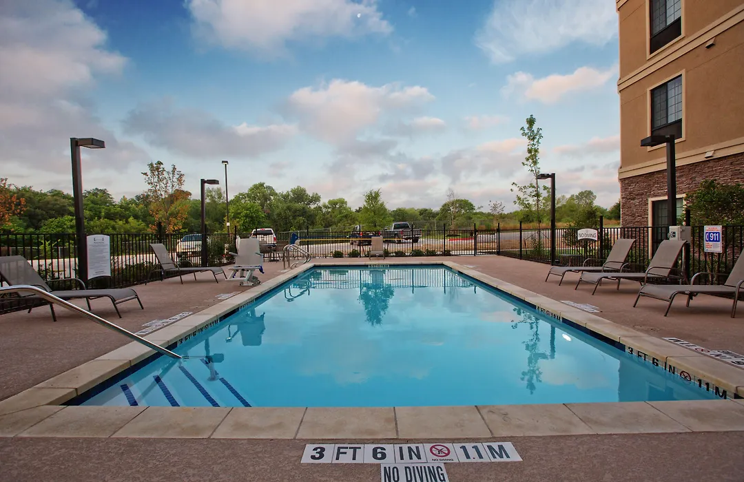 Staybridge Suites Austin South Interstate Hwy 35 By Ihg-1