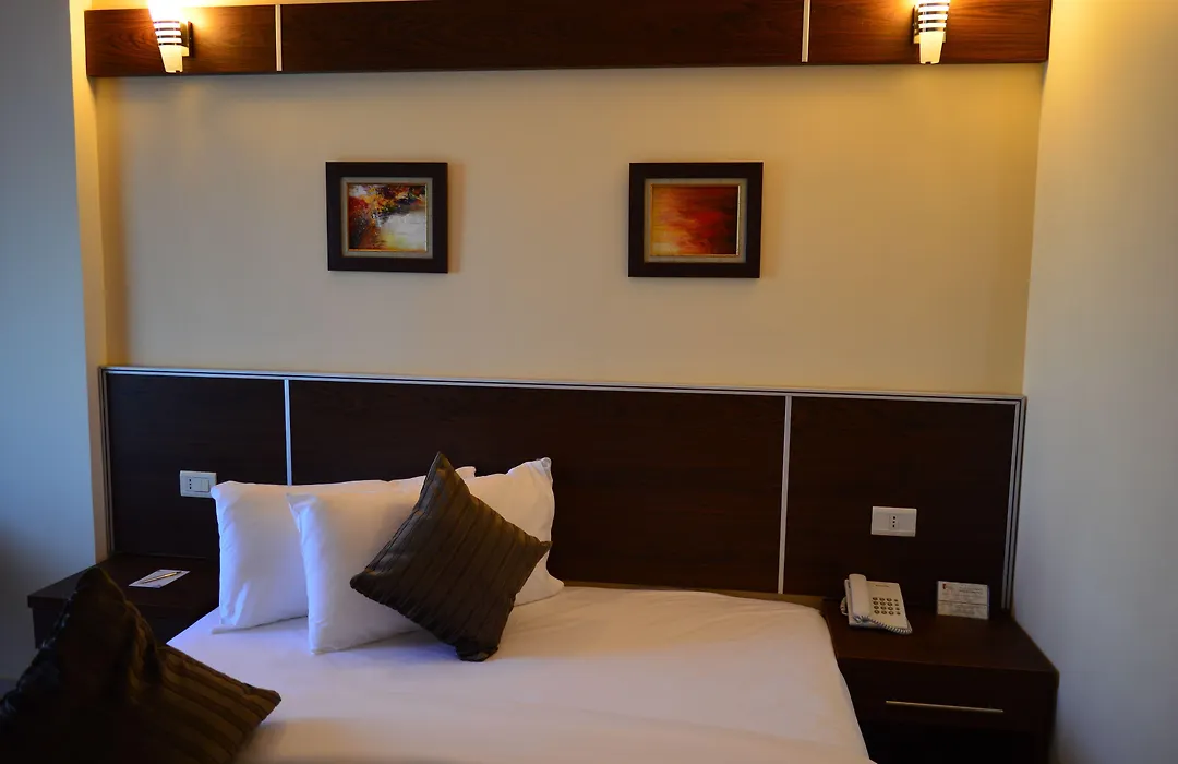 Ream Hotel Amman-1
