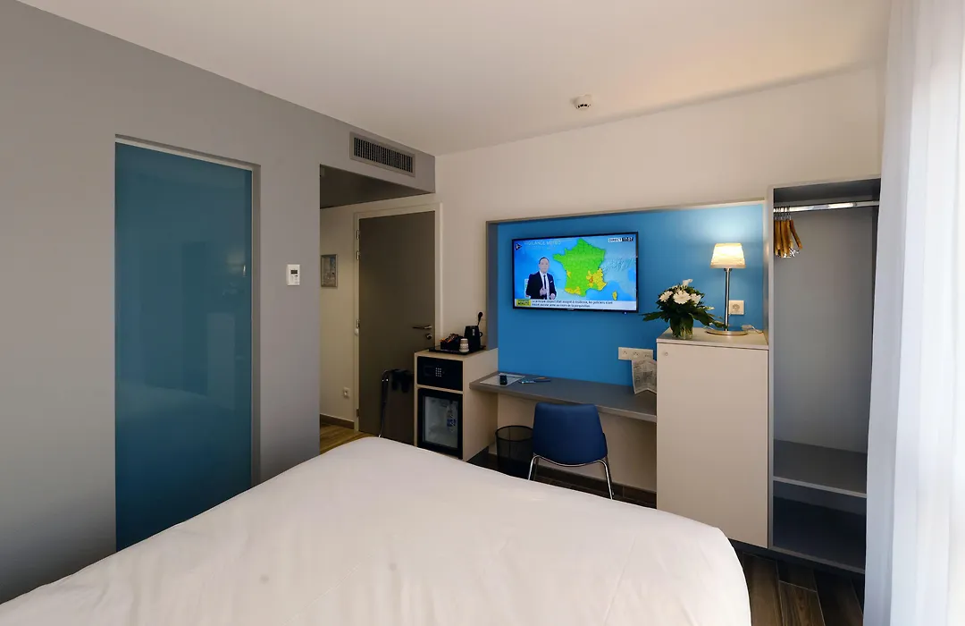 Colmar Hotel-1