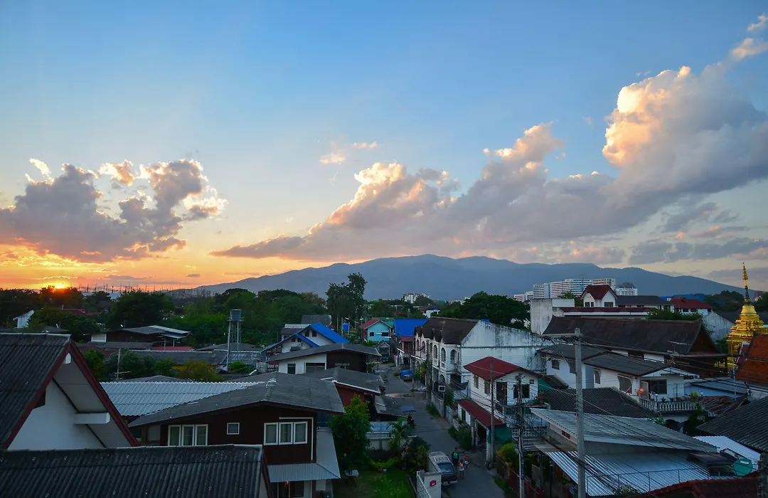 Cozy Inn Chiang Mai-1