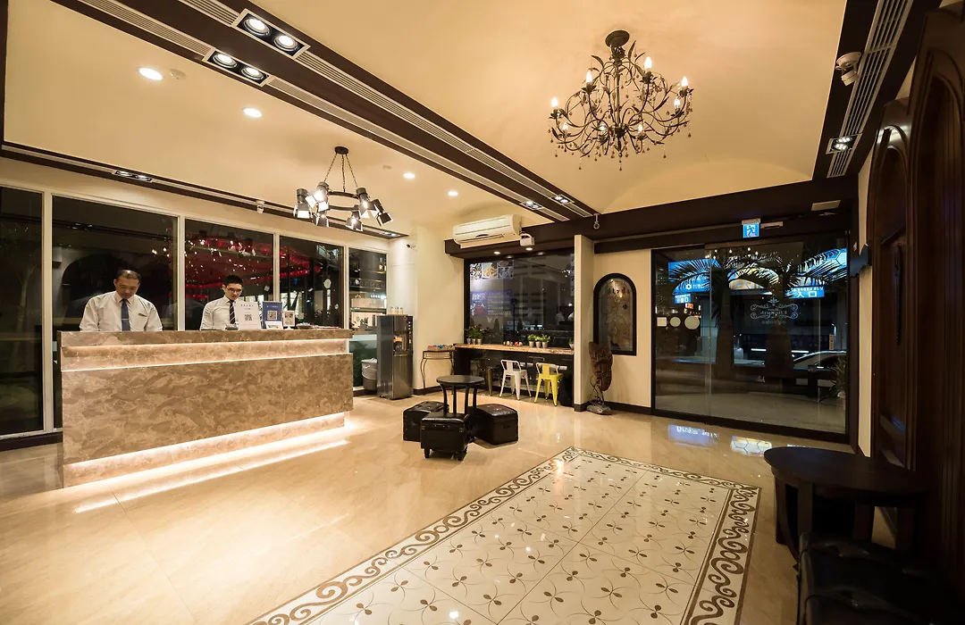 Elizabeth Hotel-1