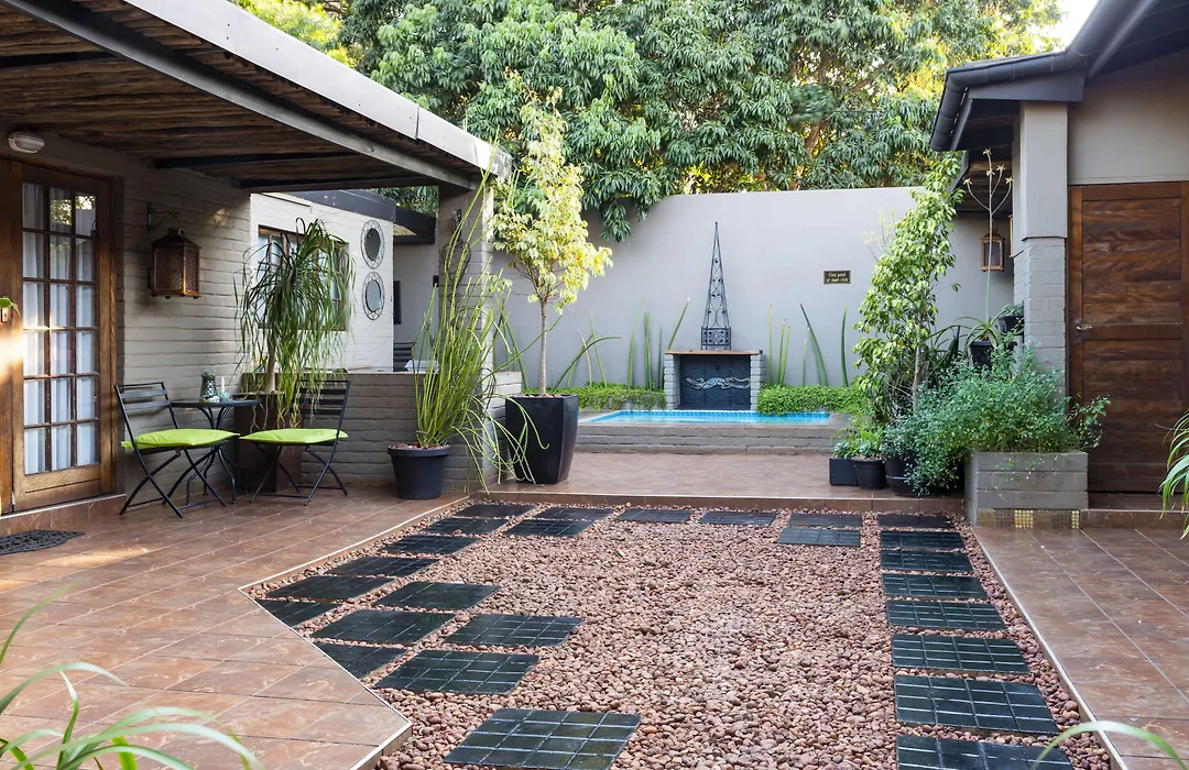 Ama Zulu Guesthouse & Safaris-1